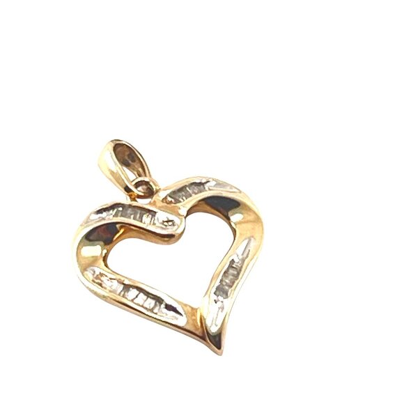 10K Yellow Gold & Diamond Heart Pendant Double-Sided Textured Design Valentines - Picture 4 of 9